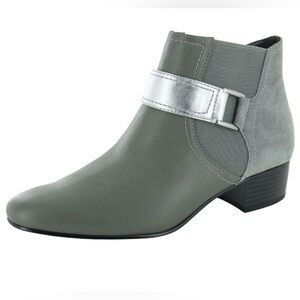 LOGO By Lori Goldstein Womens Sharon Ankle Boot Shoes, Grey Combo, US 9